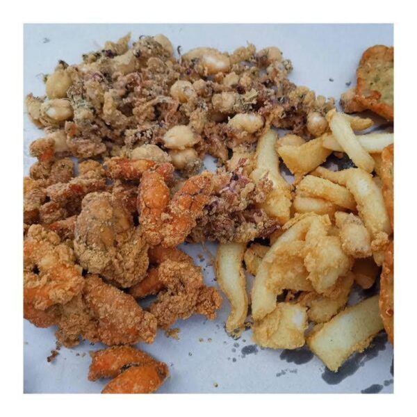 cosas,tipicas,para,comer,en,sevilla