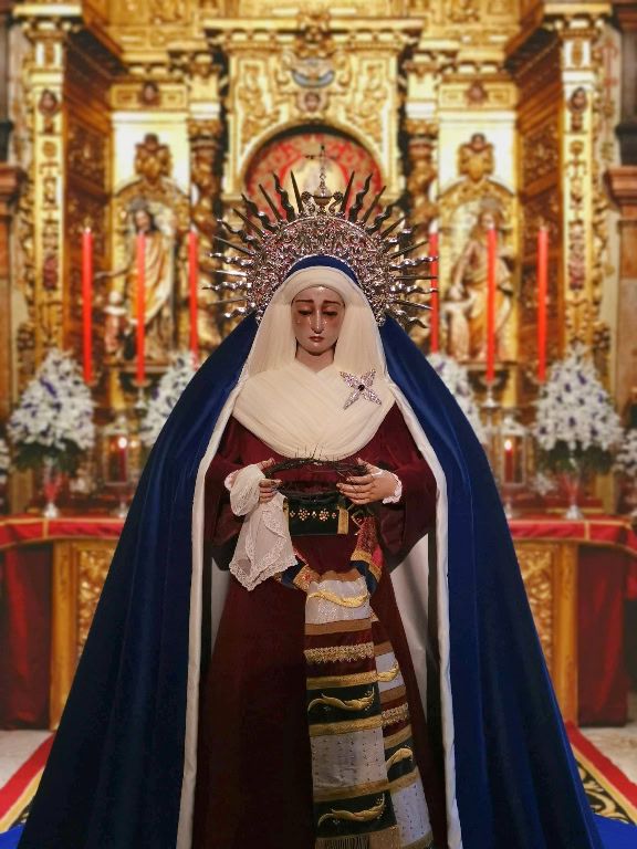 Virgen de la Soledad de San Lorenzo